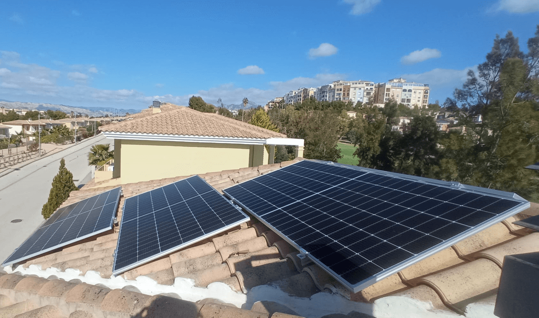 13_Modulos in techo inclinado